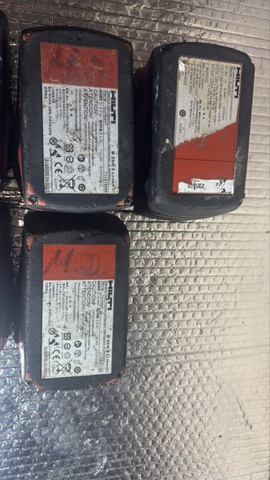 Продаю акумулятори HILTI B22