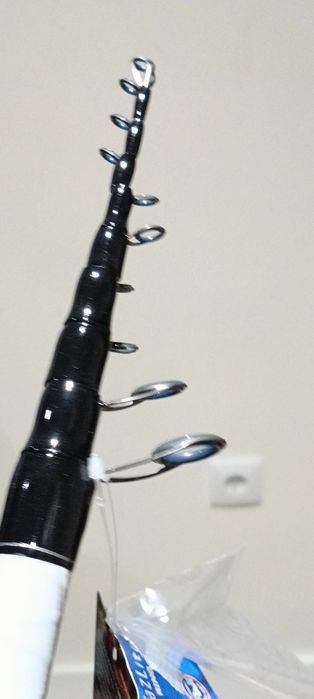 Cana de bóia Vega Sorento envolve 5M