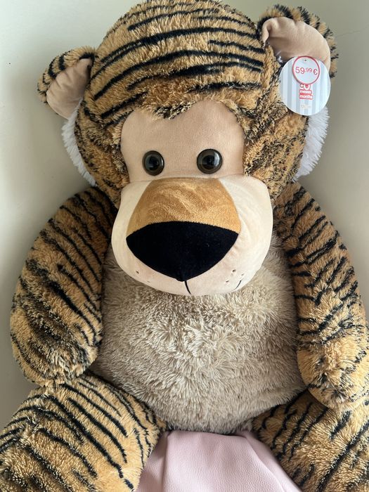 Tigre de peluche
