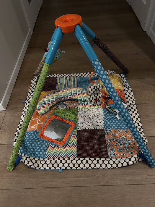 Oddam za darmo matę dla niemowlaka