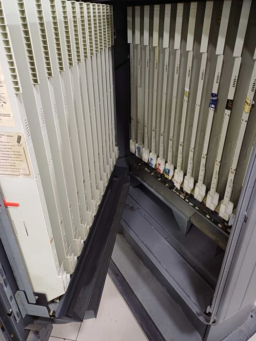 Máquina dispensador de Tabaco Azkoyen decoração vintage