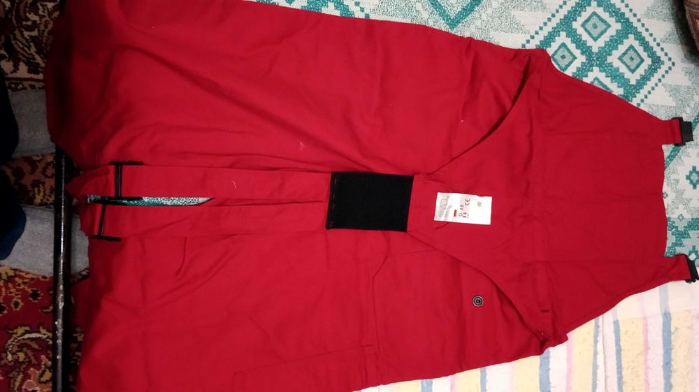 Комбінезони,перчатки,все разом (2000грн)