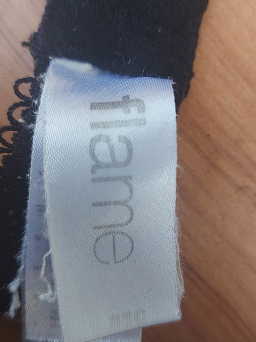 Biustonosz damski z koronką rozmiar 85G firma Flame