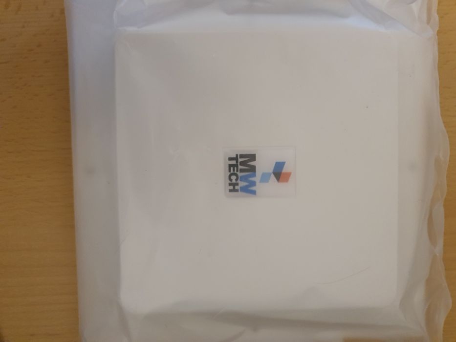 3G/4G панельная планшетная антенна MIMO LTE 2*17 дБ dBi RNet антена