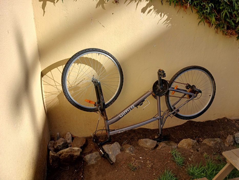 2 bicicletas roda 26 por 60 €