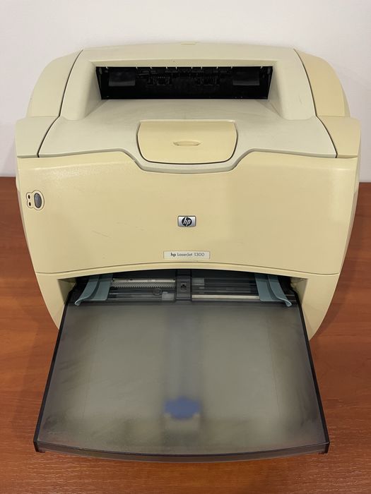 Лазерный принтер HP Laserjet 1300