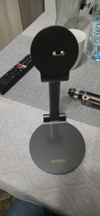 Nowy uchwyt do projektora