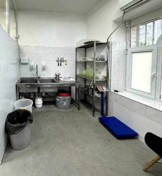 Оренда обладнаною кухні, вул. Урлівська, 46 м2.