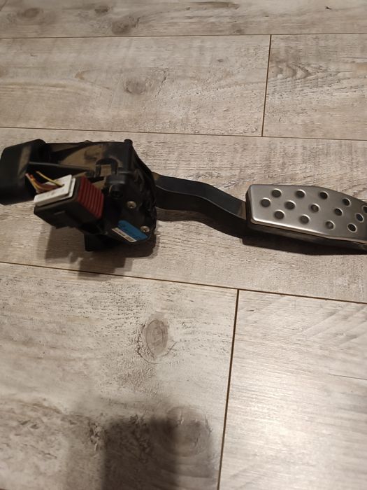 Pedał gazu potencjometr Opel Astra H lll