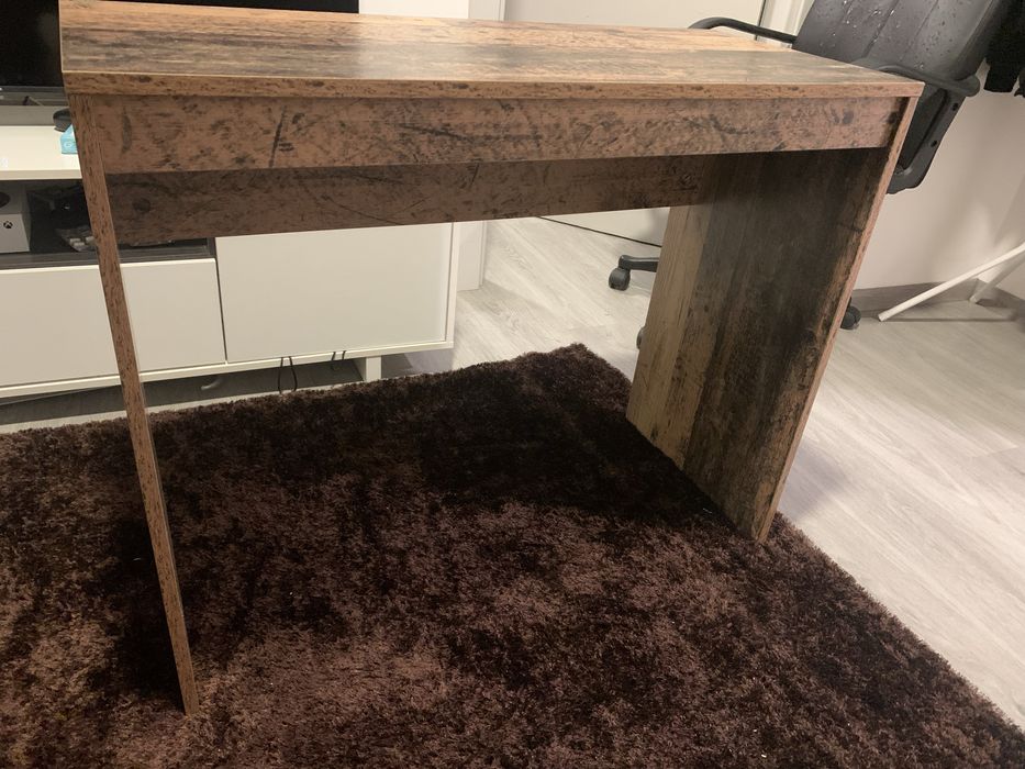 Mesa para estudos/computador