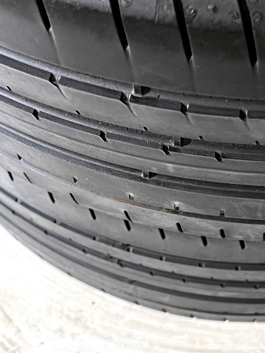 Pneus Goodyear Eagle F1 Asymetric 5 - 235/40/18 - Excelentes