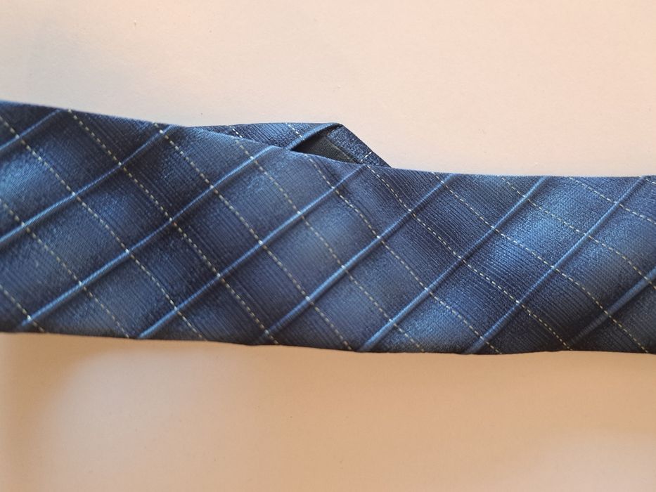 Elegancki krawat męski – nowy, bez opakowania