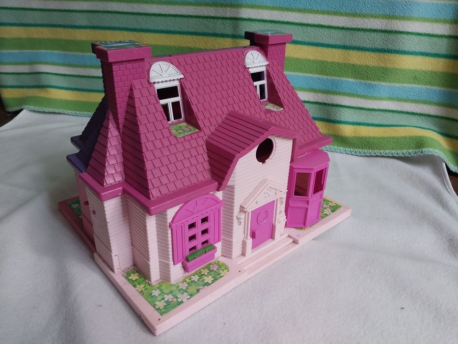 Игрушечный домик