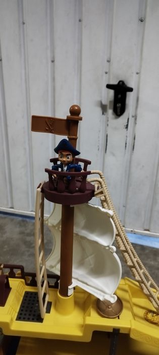 Barco Capitão JACK