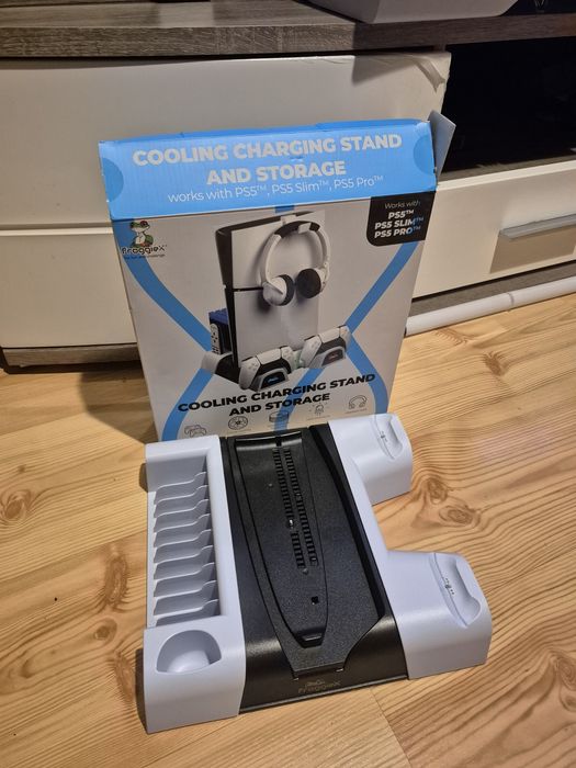 Postawa chłodząca ładowarka Froggiex FX-P5-C4-W do PlayStation 5 Ps5 Slim Fat Pro