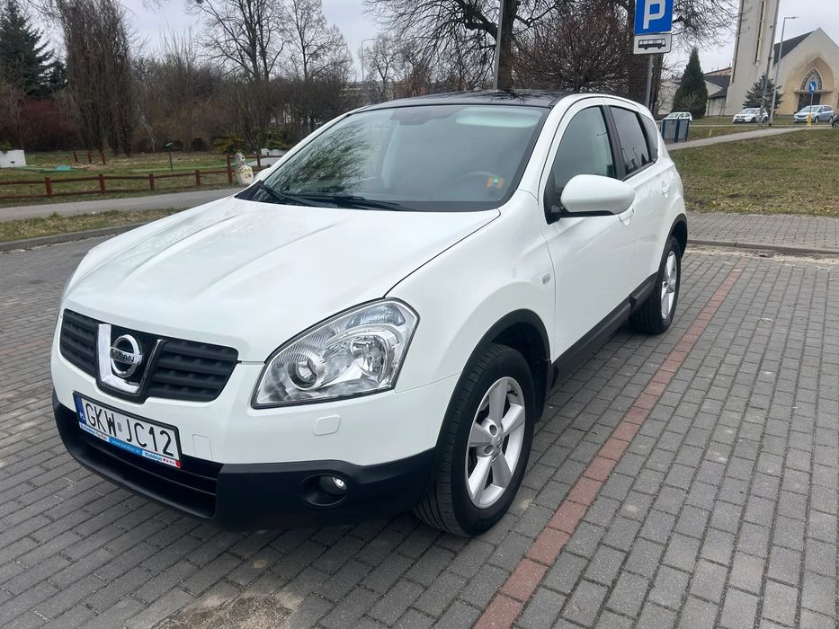 Nissan Qashqai 2.0 4x4 Acenta, Klimatronik, Solar dach, Stan bdb, 99 tyś przebiegu