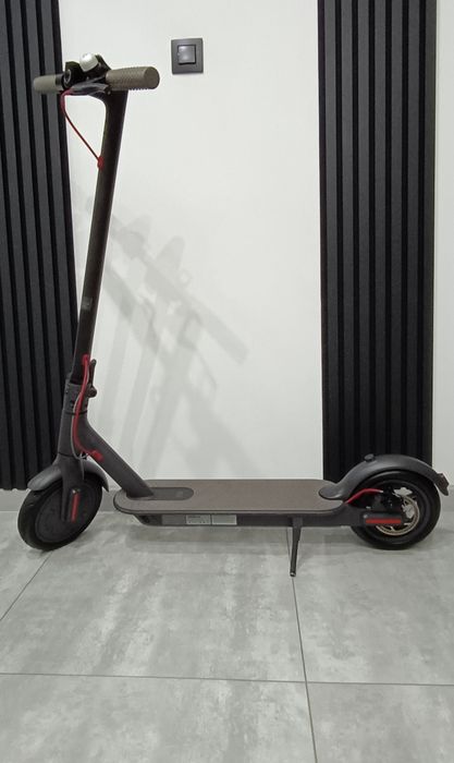 Xiaomi Mi Electric Scooter M365