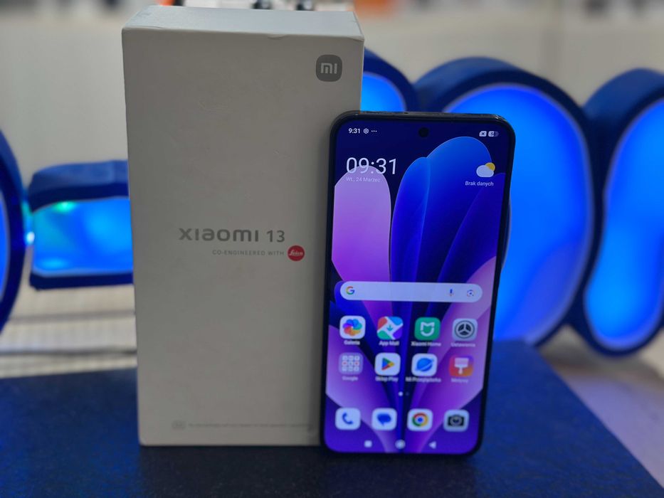 Smartfon Xiaomi 13 8/256GB 6,36" 120Hz 50Mpix Czarny / RATY