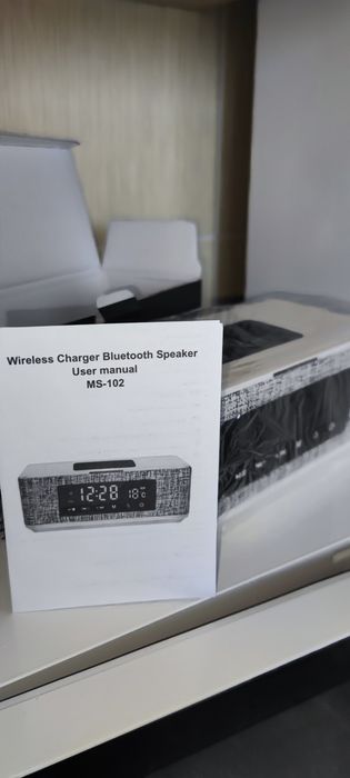 Повербанк ( powerbank ) wifi зарядка часы супер подарок !
