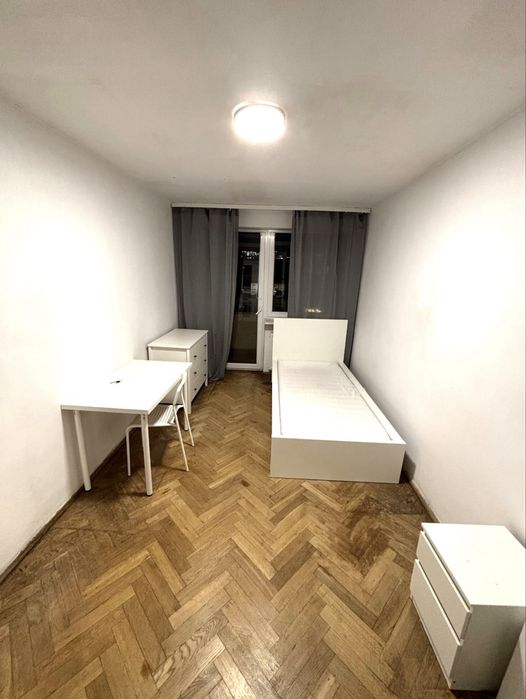 Pokój do wynajecia w Centrum ulica Chmielna