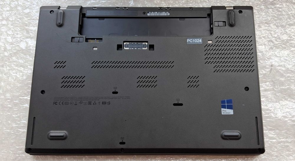 Lenovo ThinkPad T460  корпус верхняя часть топкейс / поддон