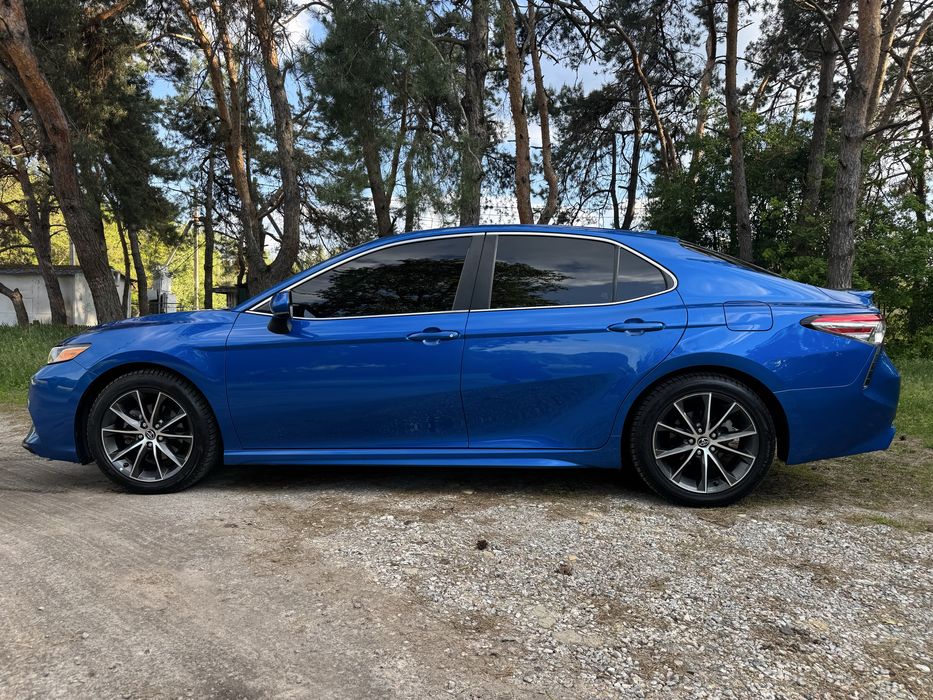 TOYOTA camry V70 не бита