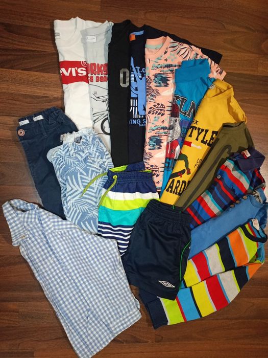 Пакет, набір брендового одягу