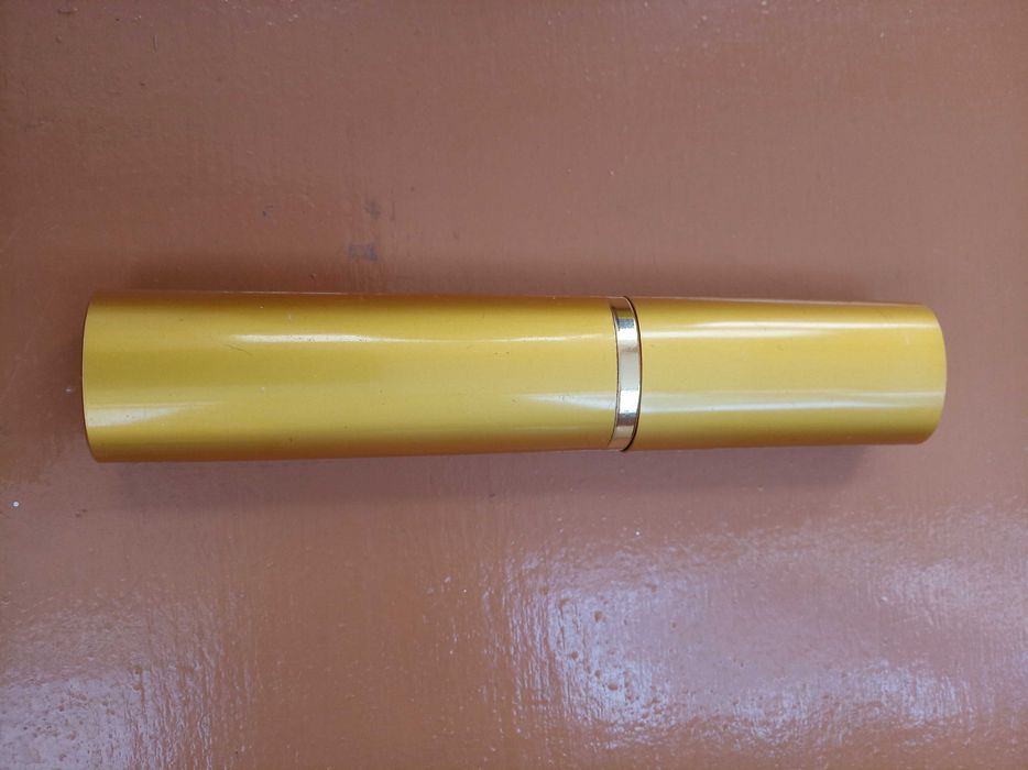 Окуляри для корекції зору в металевій оправі