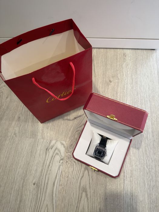 Cartier preto de couro rep