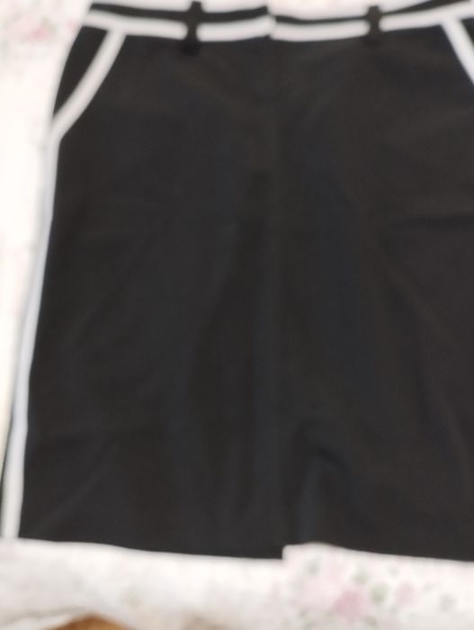 Продам женскую юбку