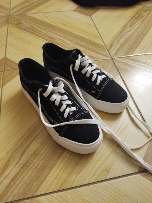 Кросівки house brand