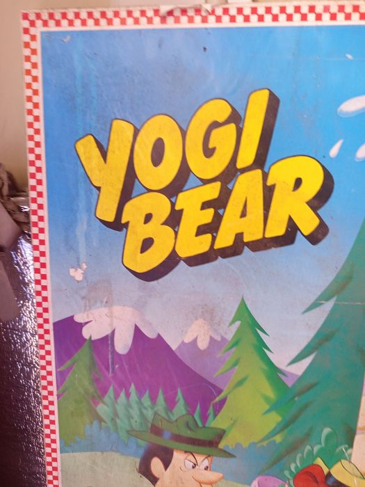 Cartaz yogi Bear antigo