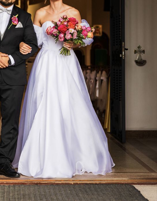 Suknia ślubna 38/40 gorsetowa, gorset kryty