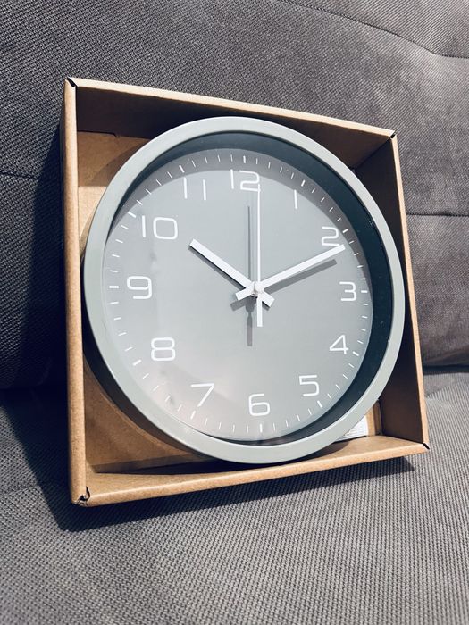 Zielony zegar scienny 20 cm srednica