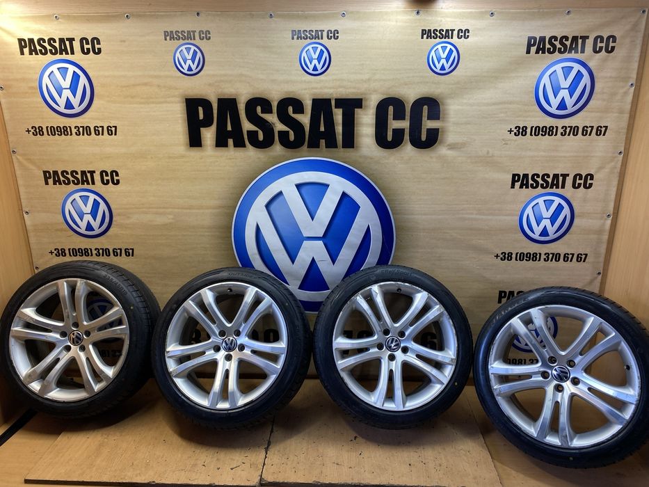 Диски R-Line  з новими літніми шинами 235/45 R19 5x112 шини титати