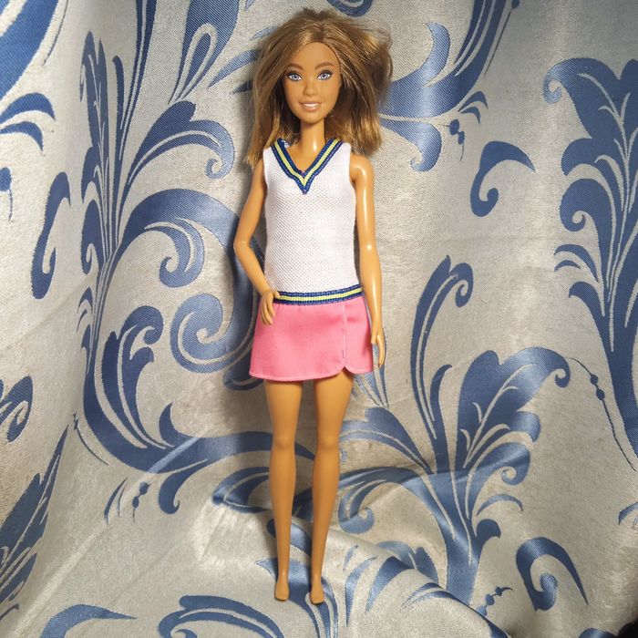 Продам кукол Барби