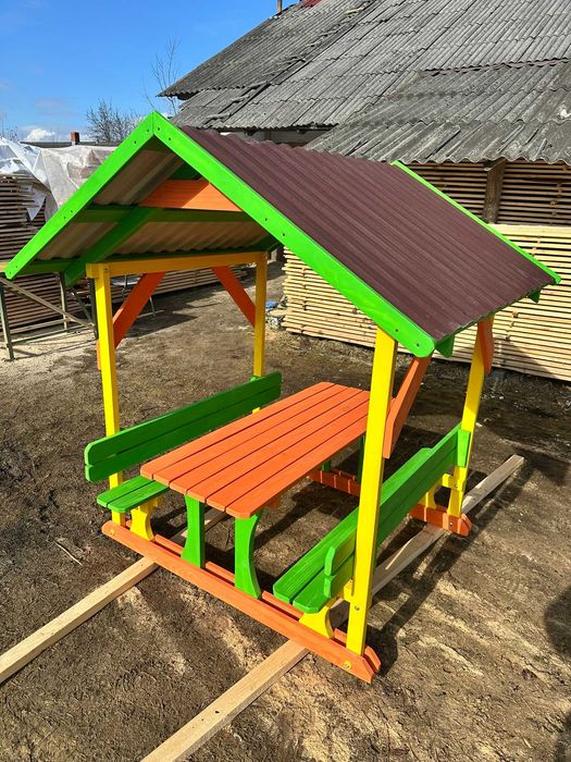 Столик дитячий з дахом, альтанка для дітей, майданчик