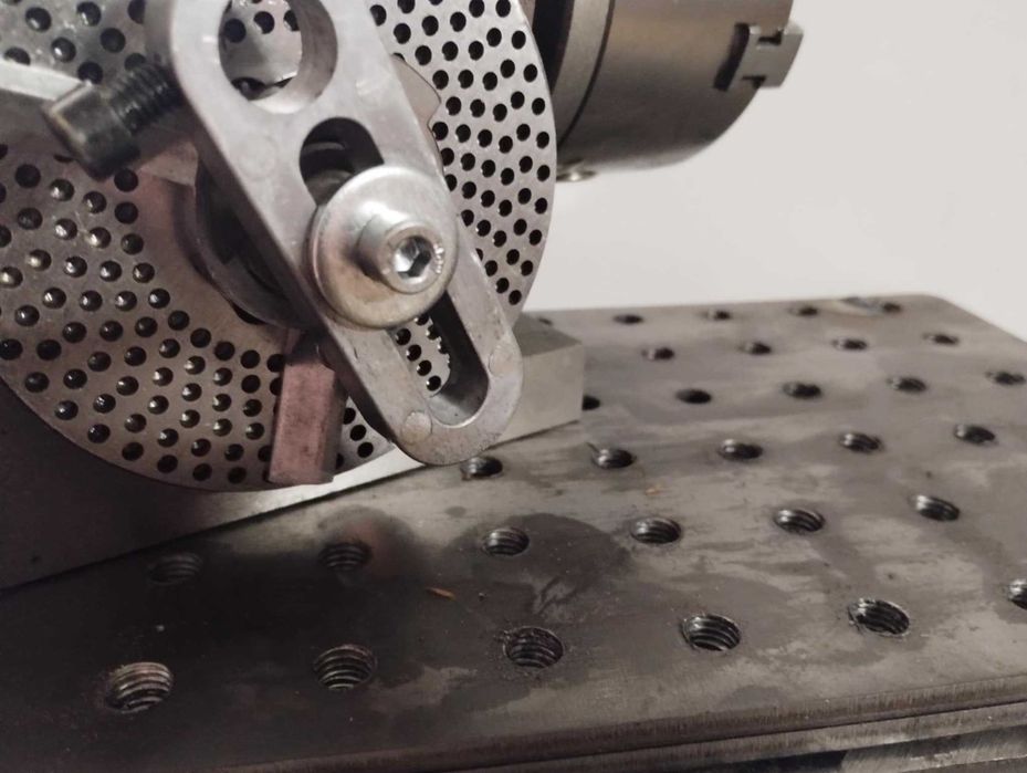 Stół rastrowy blacha 8 mm do maszyn CNC alternatywa dla stołów teowych