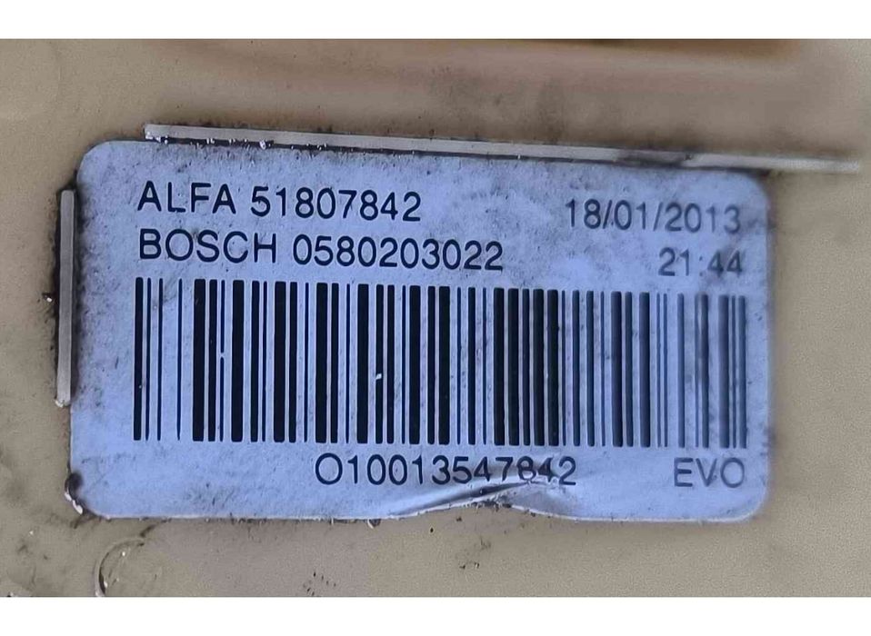 Boia Combustível 51807842 - ALFA ROMEO GIULIETTA Caixa/parte traseira inclinada
