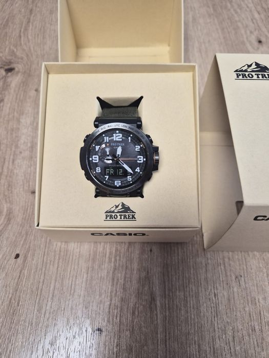 Zegarek Casio Pro trek