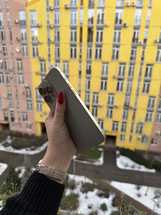 Идеал iPhone 15 Pro Max 256Gb Natural Titanium Neverlock айфон про мах