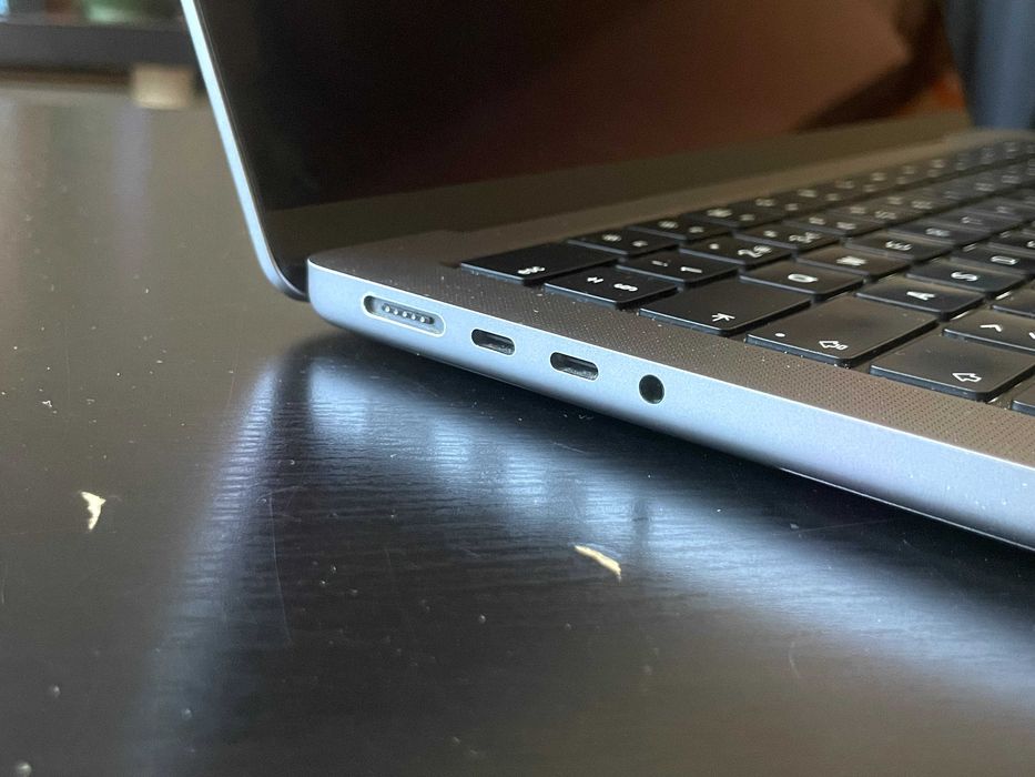 MacBook Pro 14" M1 Pro 2021 | 16GB RAM | 512GB SSD