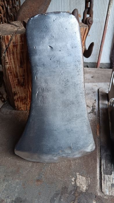Siekiera  Stanley 1.6kg