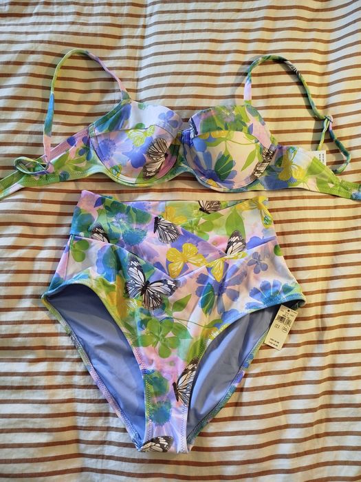 Komplet kostiumu kąpielowego