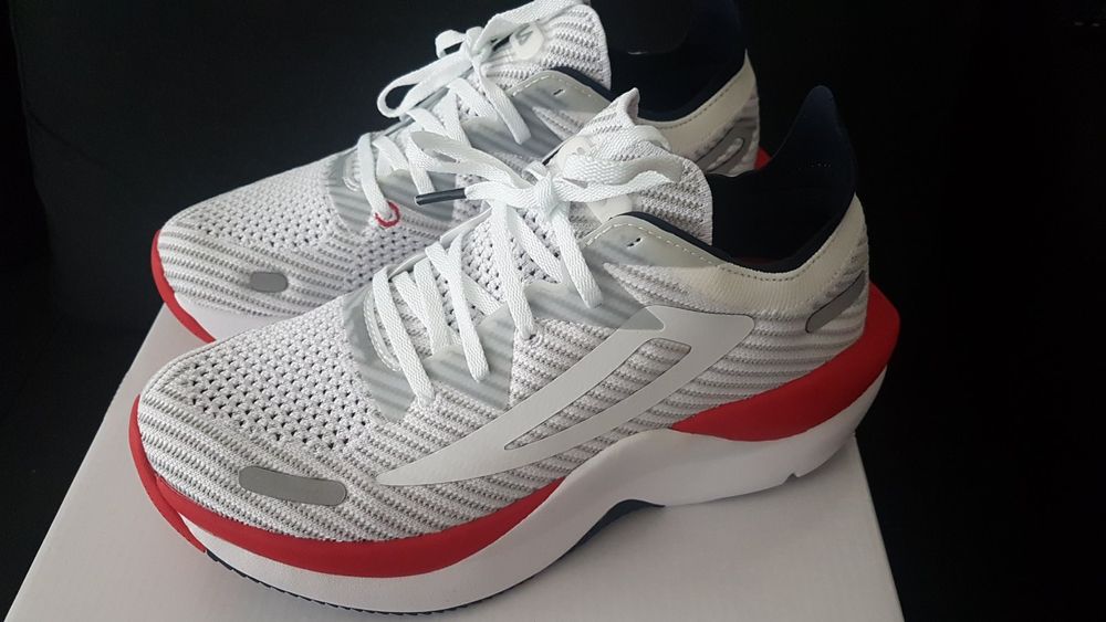 Кроссовки Fila SHOCKET RUN 39р стелька 25см,оригинал.