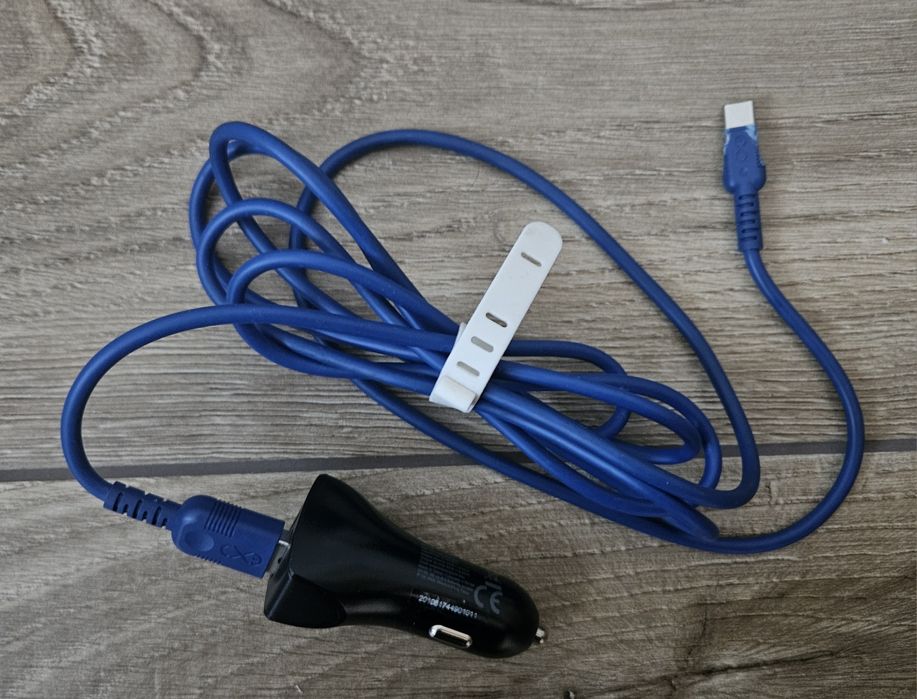 Transmiter samochodowy