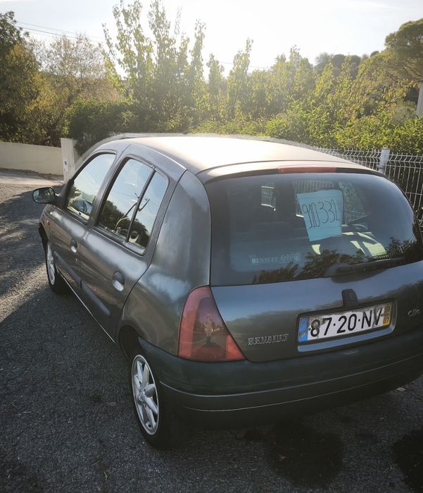 Vendo  carro Clio 1999