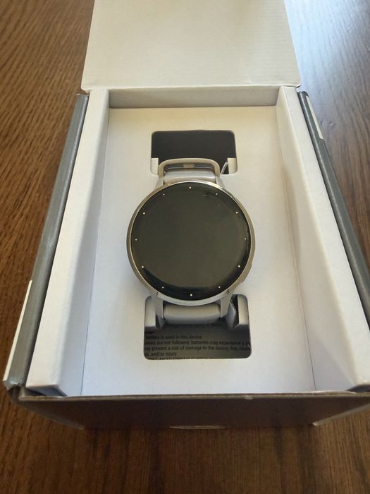 Garmin Venu 3s 41mm szaro-złoty