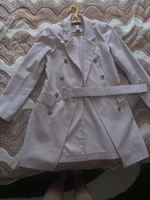 Сукня-піджак світло-рожевого кольору, розмір 38