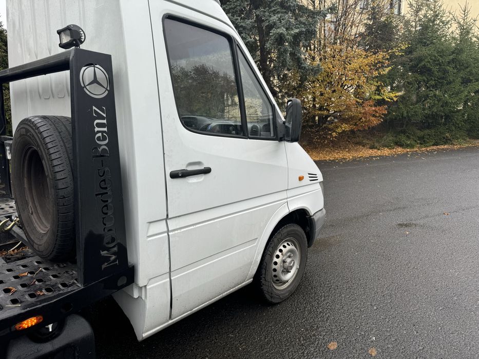 Продам эвакуатор Mercedes Sprinter 2.7  316 CDI